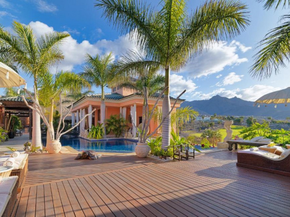 Royal Garden Villas & Spa, Luxury Hotel